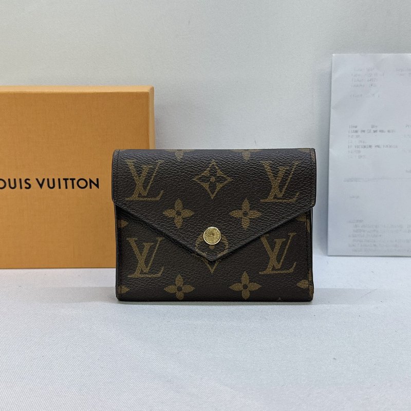 LV 經典老花信封三折短夾-0