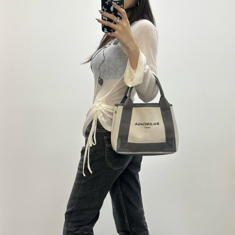 「JL精品代購」 Balenciaga巴黎世家帆布灰拼白cabas小號手提托特包-1