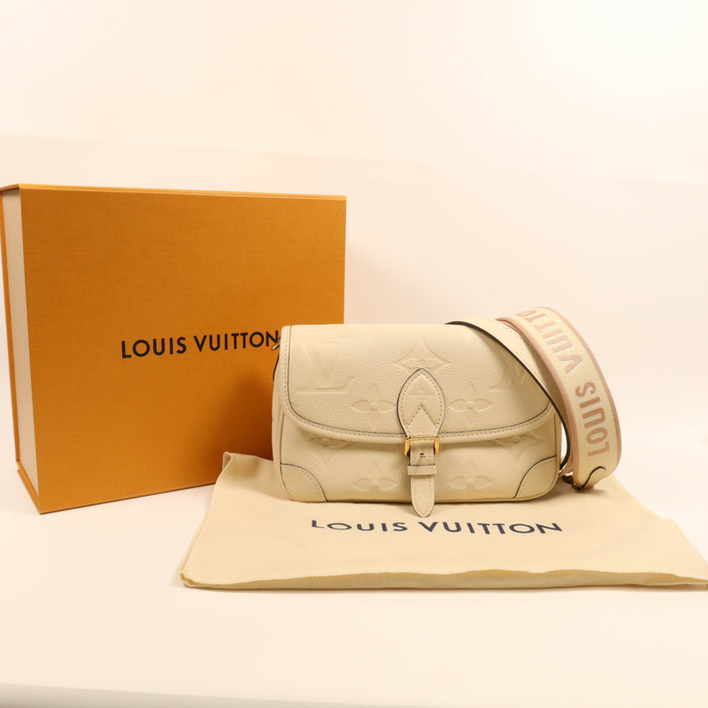 LOUIS VUITTON Monogram Empreinte Diane金扣手挽肩背兩用袋-8