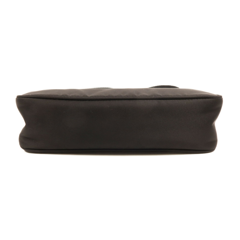 PRADA 尼龍Hobo銀扣手挽袋-3