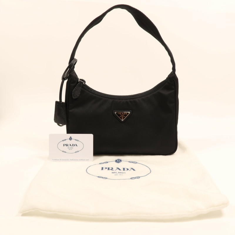 PRADA 尼龍Hobo銀扣手挽袋-8