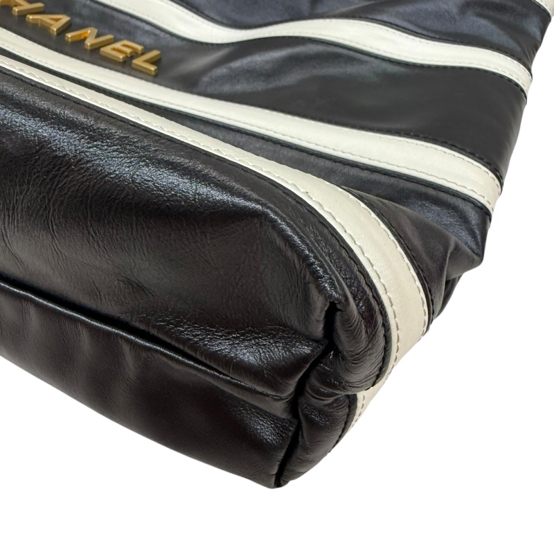 CHANEL - 黑色羊皮條紋金釦22bag(小號)-7