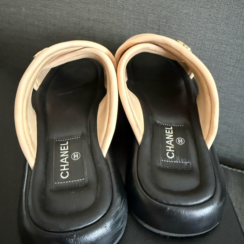 Chanel 蜜兒麵包拖鞋-3