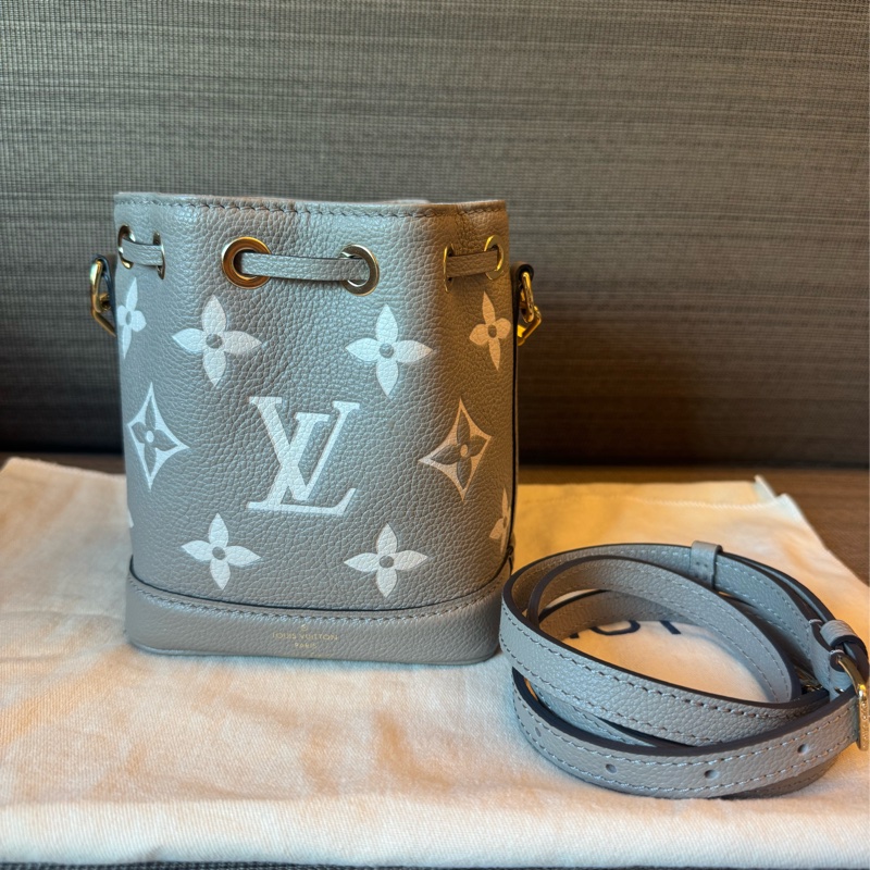 LV NOE NANO M46291-1