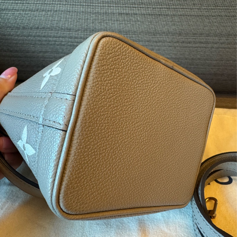 LV NOE NANO M46291-2