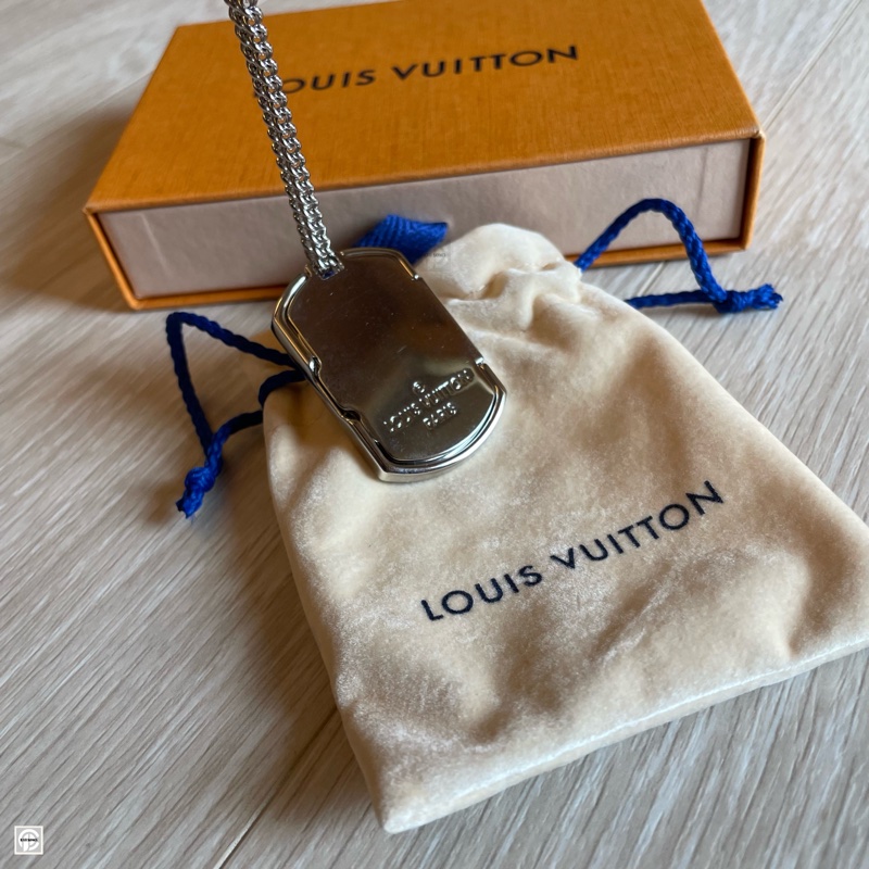 LV Louis Vuitton Black Monogram Necklace 黑色老花項鍊-1