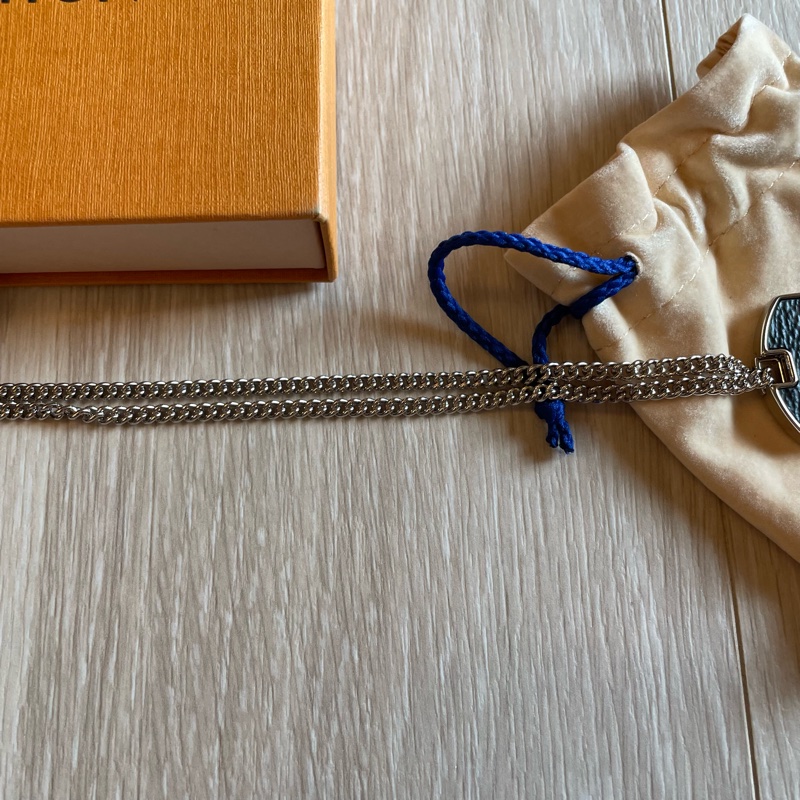 LV Louis Vuitton Black Monogram Necklace 黑色老花項鍊-4