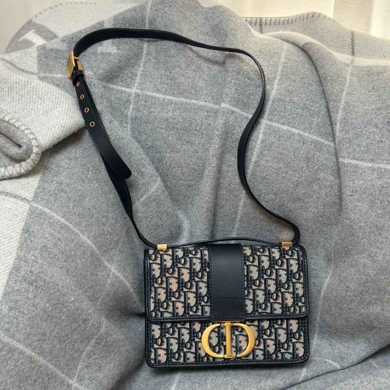 DIOR 30 Montaigne斜背包-0