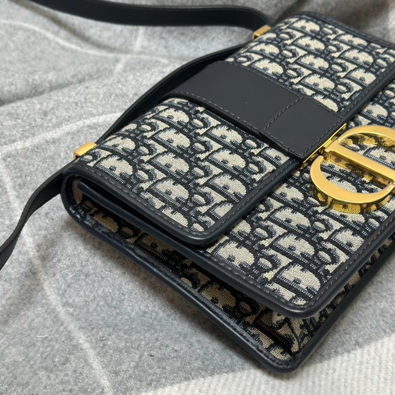 DIOR 30 Montaigne斜背包-2