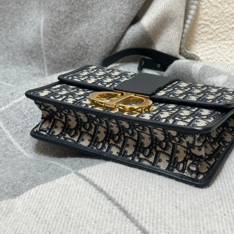 DIOR 30 Montaigne斜背包-4