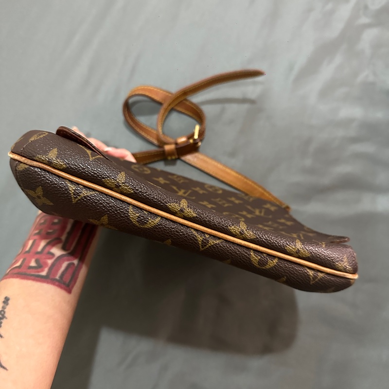 LOUIS VUITTON LV  王妃包 肩背包 老花-2