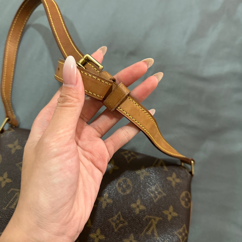 LOUIS VUITTON LV  王妃包 肩背包 老花-21