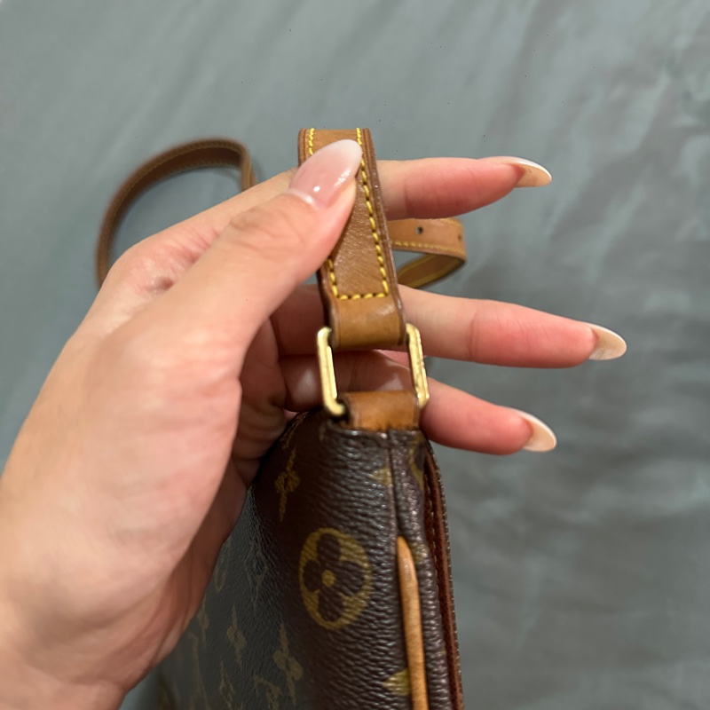 LOUIS VUITTON LV  王妃包 肩背包 老花-22