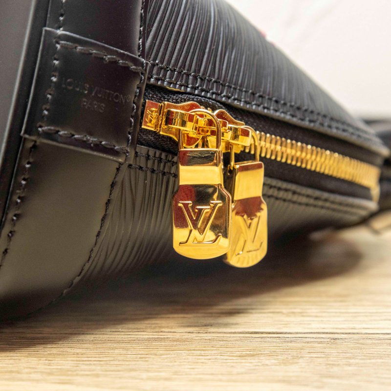 LV*TM ALMA BB 黑色 EPI水波纹牛皮 芯片-7