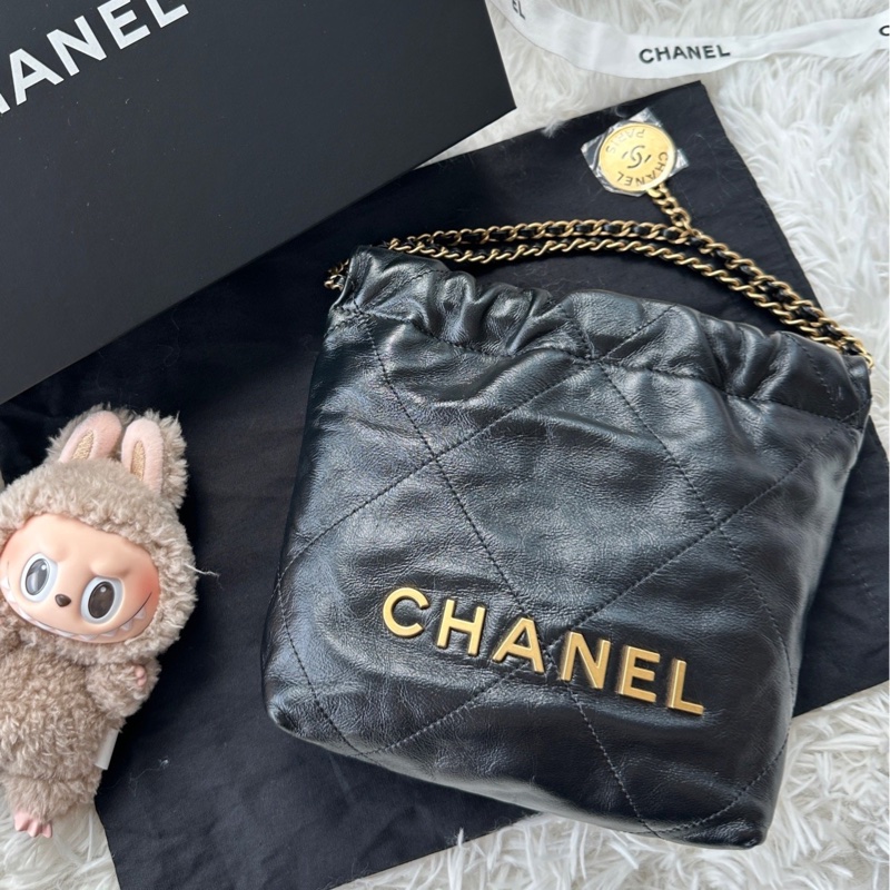 【配件:防塵袋 💕】Chanel 25A 22bag mini 黑金 黑色 金扣 新款磁吸扣 牛皮 手提 斜挎 單肩 肩帶可拆卸-1