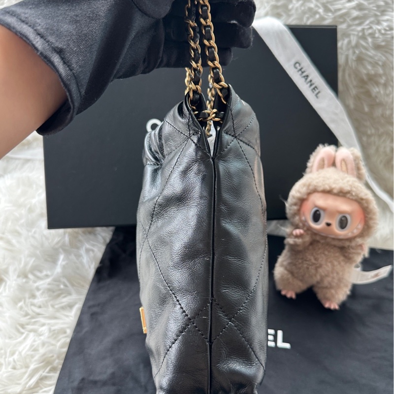 【配件:防塵袋 💕】Chanel 25A 22bag mini 黑金 黑色 金扣 新款磁吸扣 牛皮 手提 斜挎 單肩 肩帶可拆卸-3