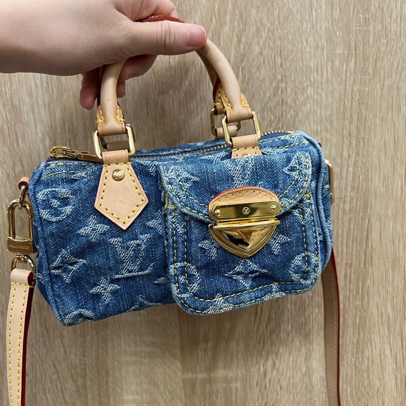 LV 丹寧布金釦Nano Speedy手提斜背包M82950-0