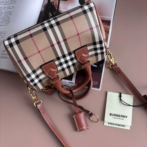 ::BURBERRY:: 米色棕色經典格紋小牛皮波士頓手提兩用包 迷你保齡球包