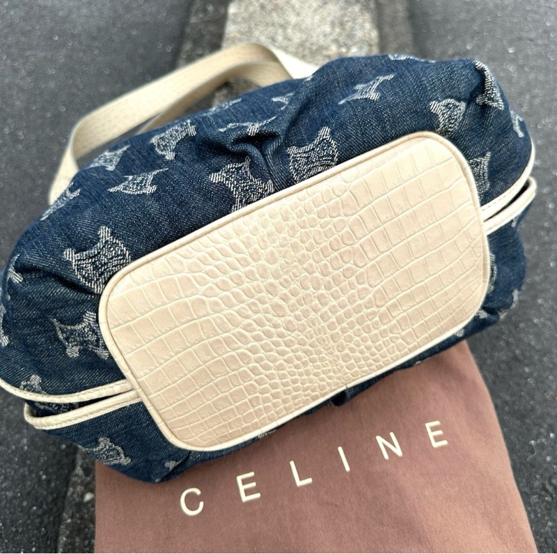 Celine老花單寧腋下包-7