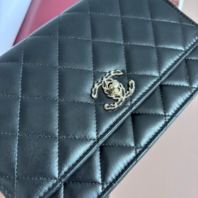 ::CHANEL:: A80982 香奈兒 TRENDY系列經典雙C LOGO菱格紋小羊皮WOC鏈帶斜背包-14