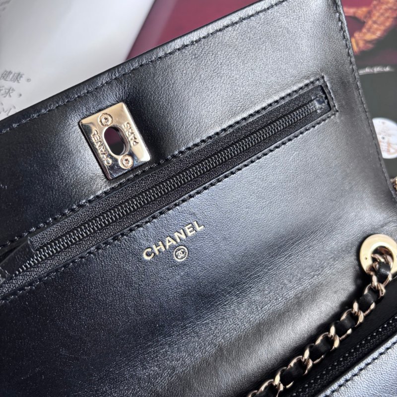 ::CHANEL:: A80982 香奈兒 TRENDY系列經典雙C LOGO菱格紋小羊皮WOC鏈帶斜背包-21