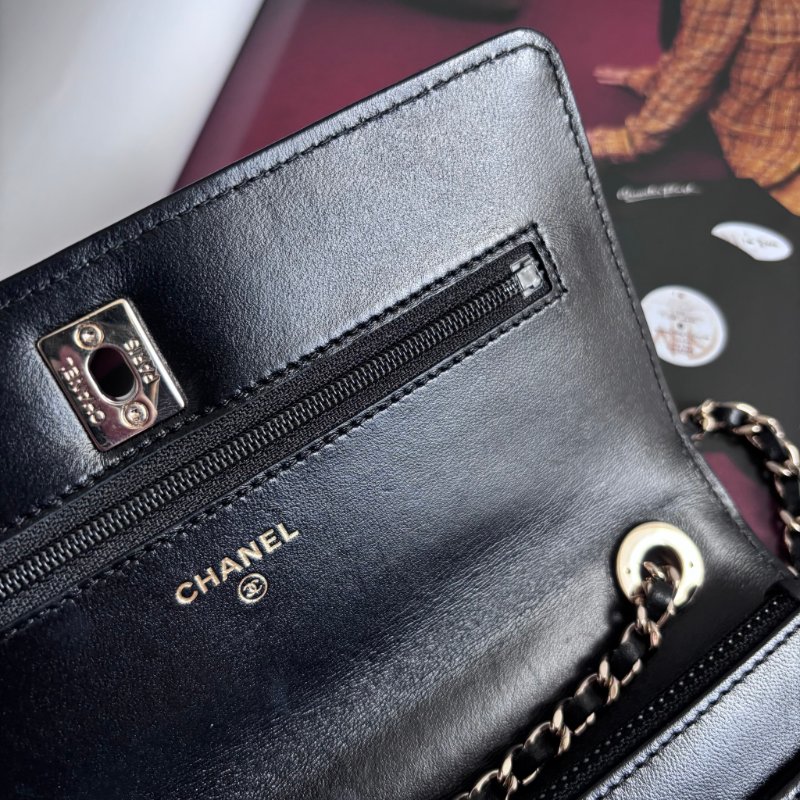 ::CHANEL:: A80982 香奈兒 TRENDY系列經典雙C LOGO菱格紋小羊皮WOC鏈帶斜背包-22