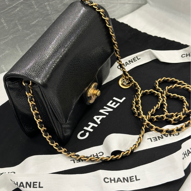 【配件 帶票大全套 💕】Chanel 24k cf 方胖子 荔枝牛皮 口蓋包 琺瑯小吊牌-2