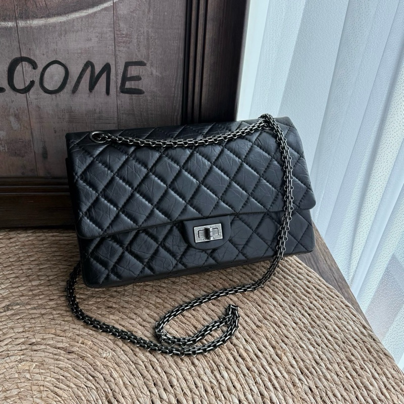 chanel 2.55中號黑銀鏈條包 尺寸約28底長 年份:15開-0