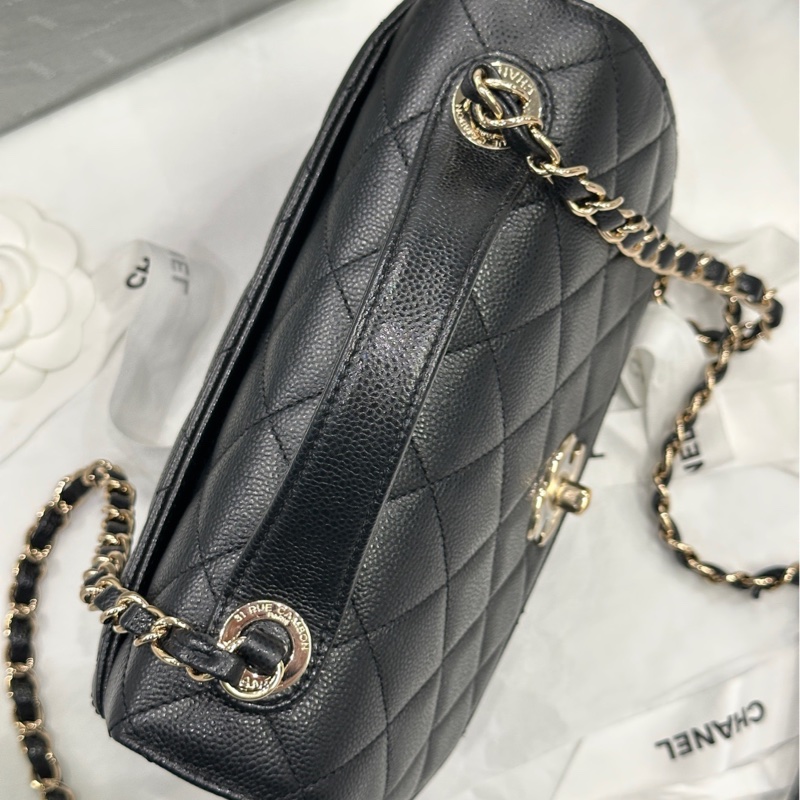 【配件:防塵袋 💕】Chanel 21b 手柄 郵差包 中號 斜挎包-1