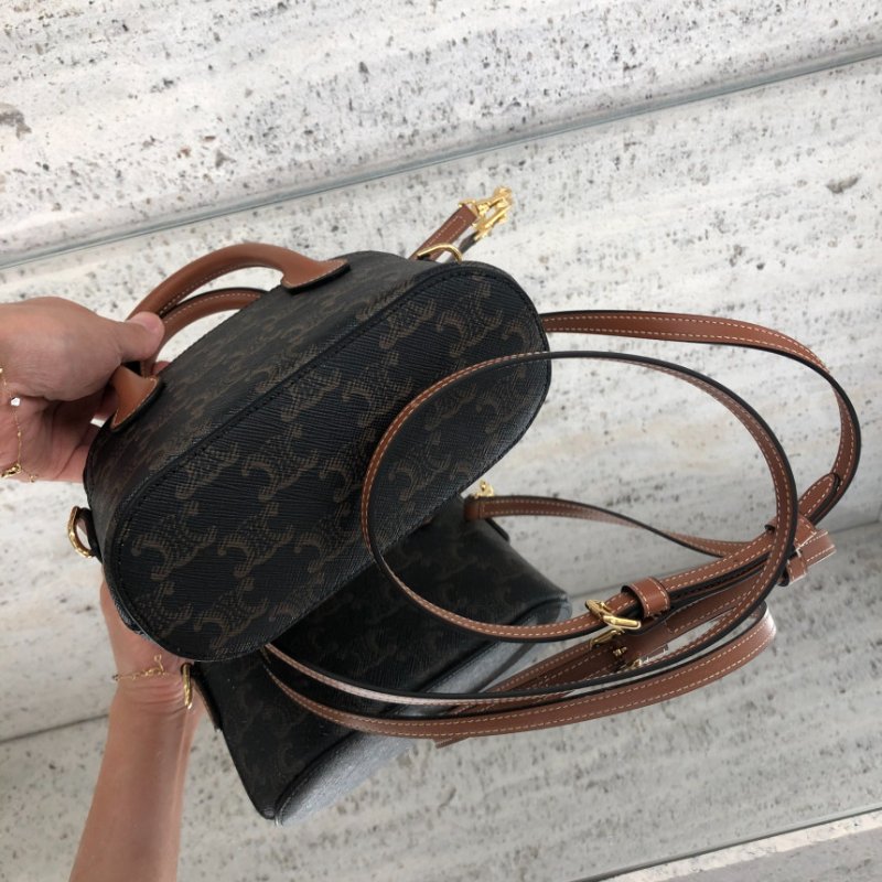 🎉新品好折扣✨Celine 10N572 老花凱旋門 迷你 Honorine 保齡球包 付長肩帶-7