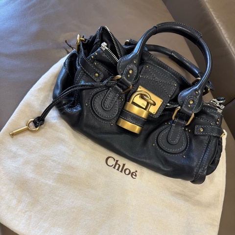 CHLOÉ鎖頭包，經典翻紅鎖頭包