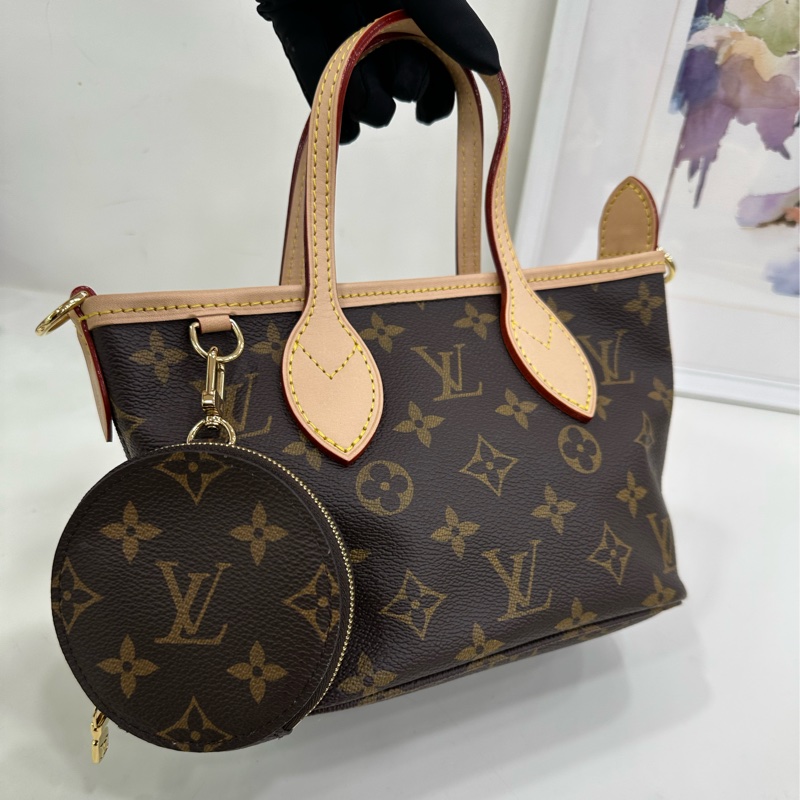 LV neverfull bb 奶茶色肩帶 晶片 閒置新-6