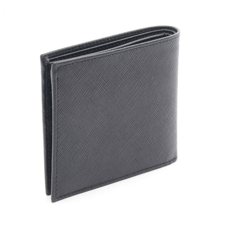 PRADA SASAFFIANO TRIANG 雙折皮夾 2MO738QHHF0002 Saffiano 皮革黑色全新-1