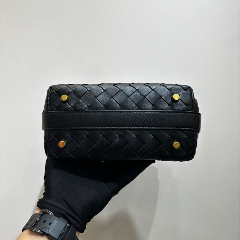 【近新閒置❤️】 Bv 黑金飯盒包 手袋-5
