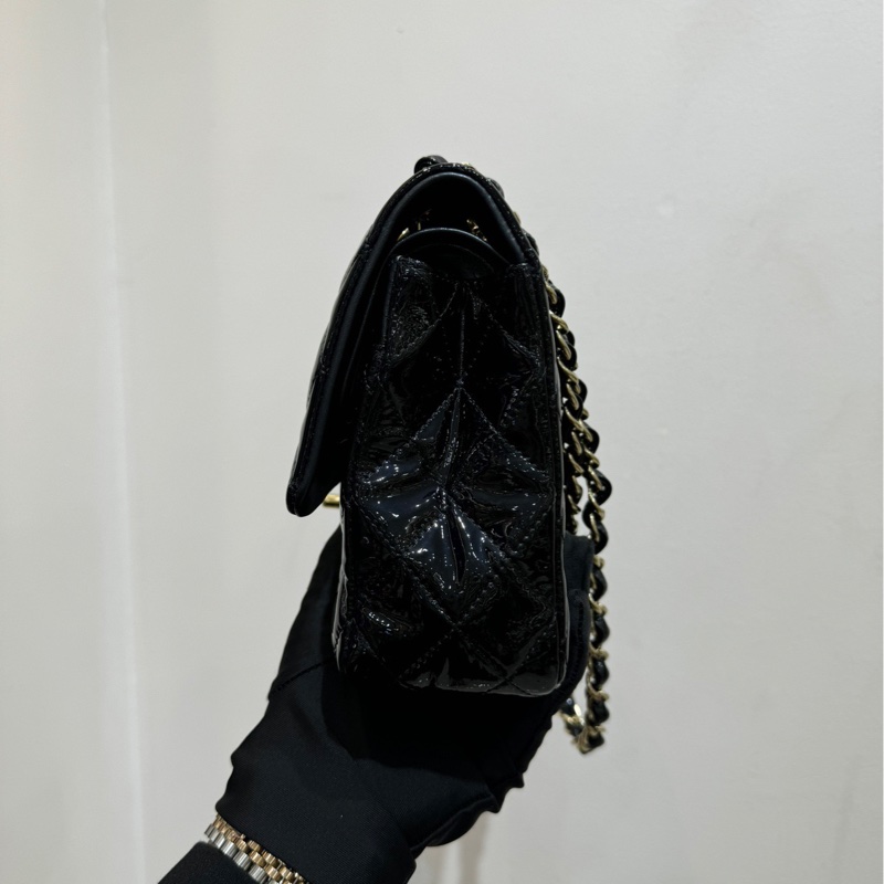 【有防塵袋+保卡❤️】Chanel CF中號 黑色漆皮金扣 單肩斜挎包-3