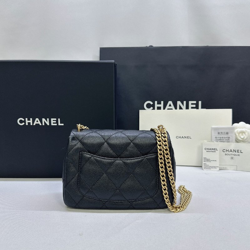 CHANEL 荔枝牛皮愛心調節釦方胖-1