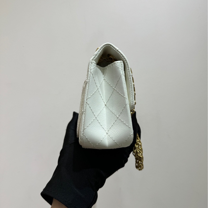 【全套🩷】Chanel 2.55 mini 白色金扣 菱格紋單肩包-3