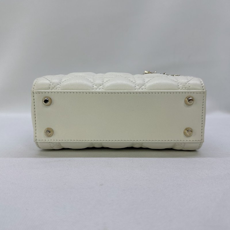 DIOR Lady Dior迷你白黛妃包-8