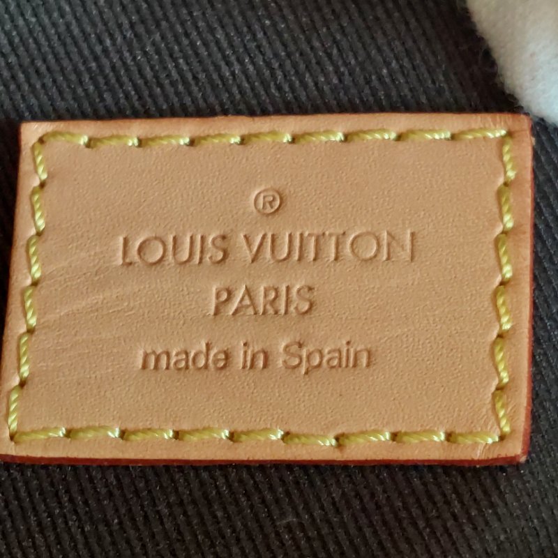 LV M43644 Bumbag🎀現品實拍 🎀 9.5成新Monogram老花字紋 腰包 斜背包 胸口包-43