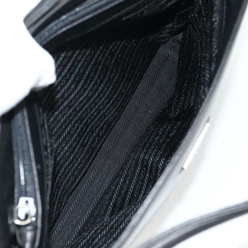【日本直送】PRADA 肩背包 皮革 黑色 銀色 正品 yk19244A-18