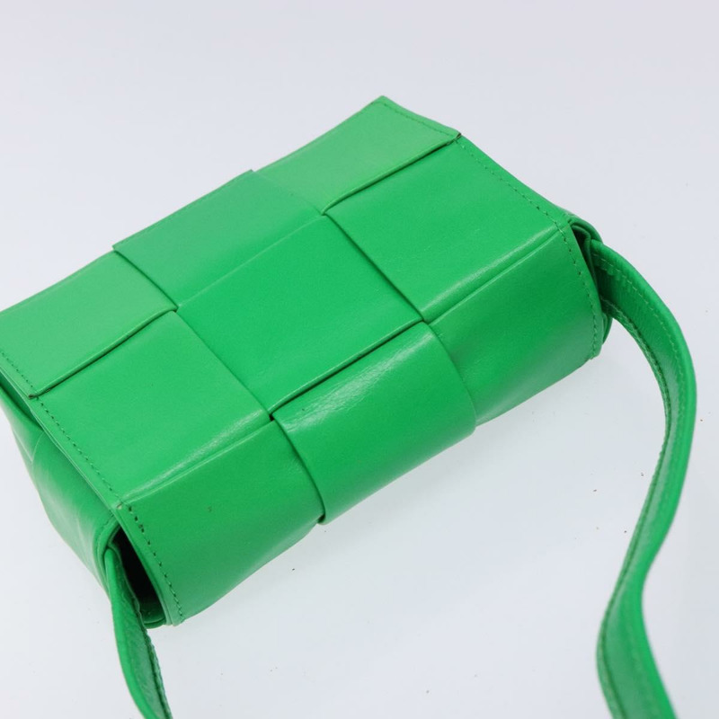 【日本直送】BOTTEGA VENETA Candy Cassette 單肩包 皮革 綠色 正品 137872-5