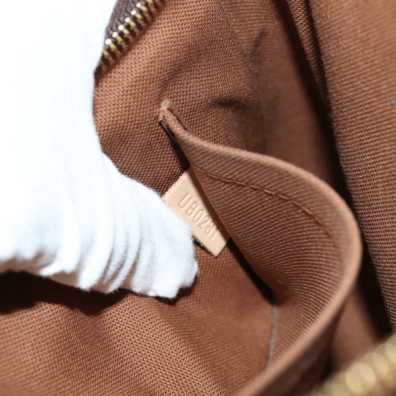 【日本直送】路易威登 Monogram Pochette Accessoires 手拿包,新款 M51980,正品編號 138950M-10