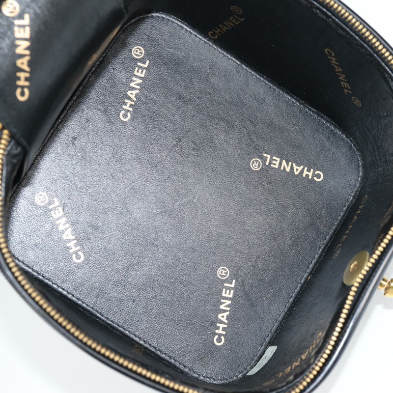 【日本直送】香奈兒 Matelasse Vanity 手提包 漆皮 黑金 CC 正品 fm4820V-10
