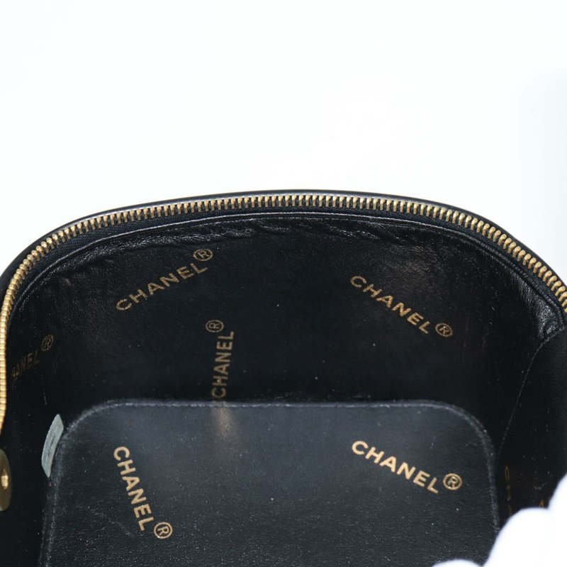 【日本直送】香奈兒 Matelasse Vanity 手提包 漆皮 黑金 CC 正品 fm4820V-19