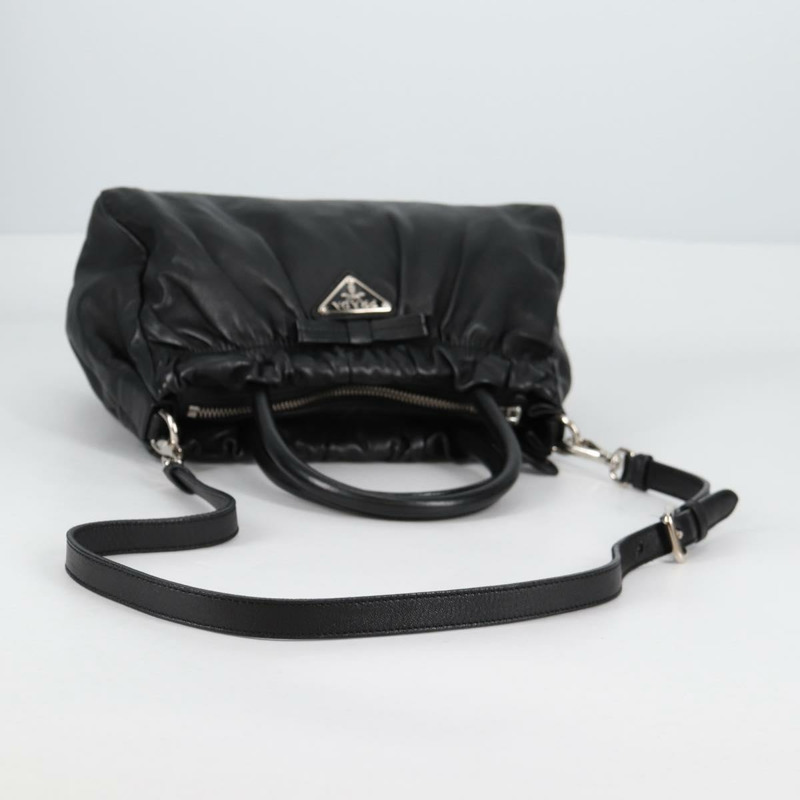 【日本直送】PRADA 手提包 皮革 2 款 黑色 銀色 正品 137970A-7