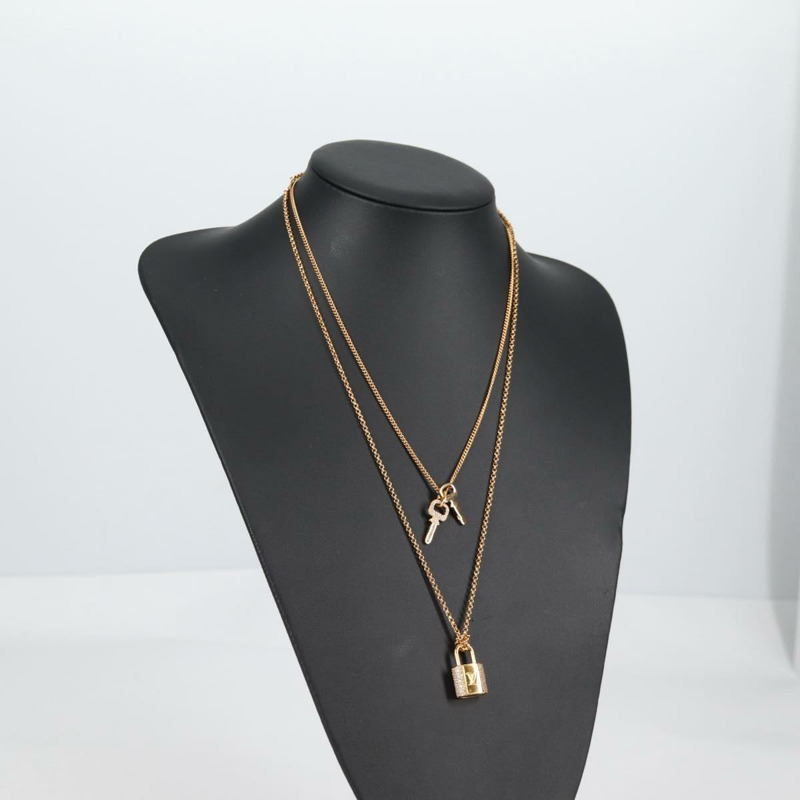 【日本直送】LOUIS VUITTON LV 掛鎖項鍊金屬金色 M01593 LV 授權 138948-12