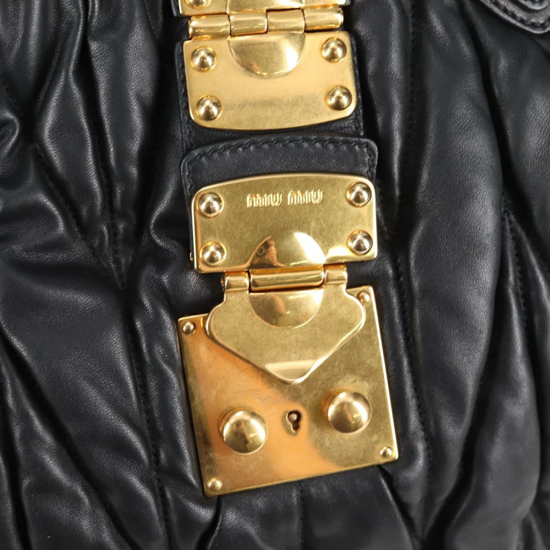 【日本直送】Miu Miu Matelasse 手提包 皮革 黑金 正品 137930A-19