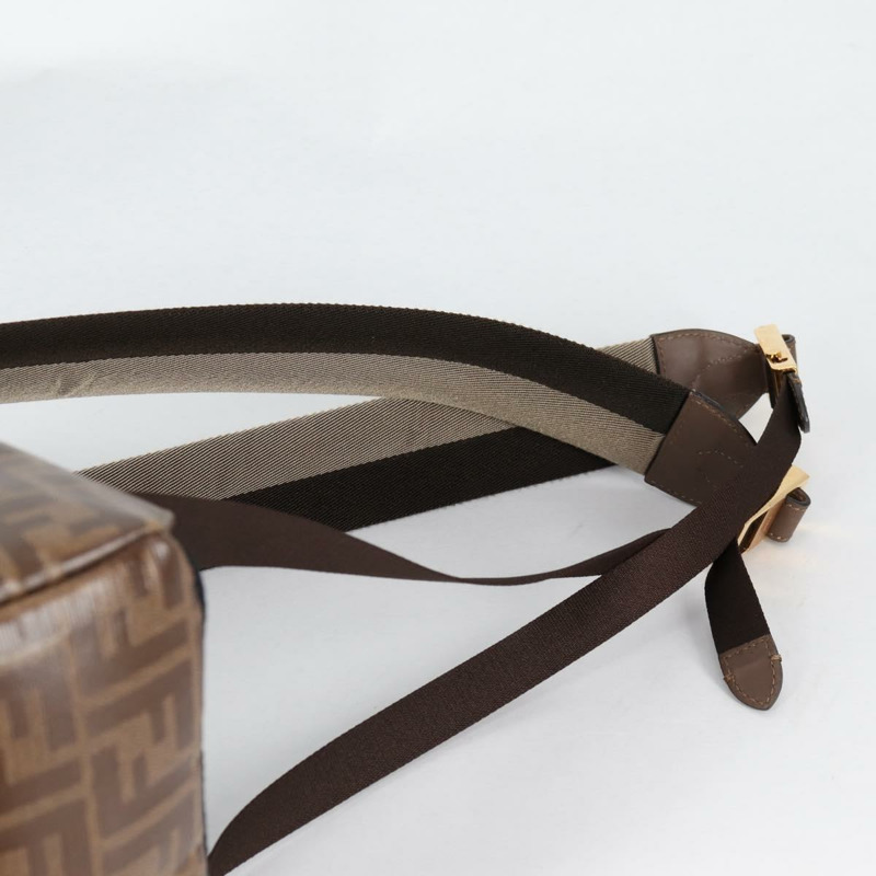【日本直送】FENDI Zucca 背包 PVC FILA 合作款棕金正品 BA4876-14