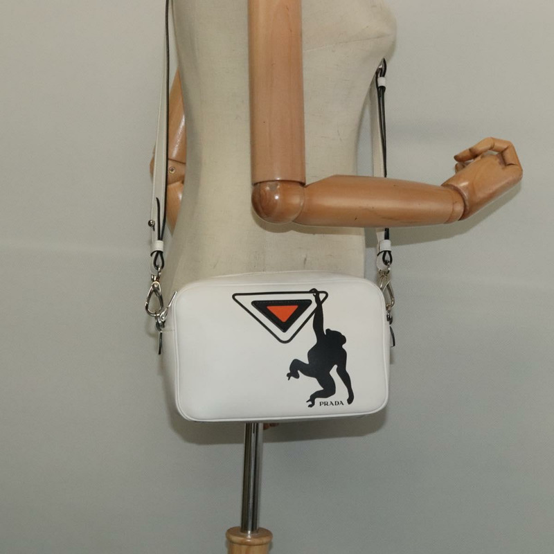 【日本直送】PRADA 單肩包 皮革 白色 銀色 正品 BA5096-23