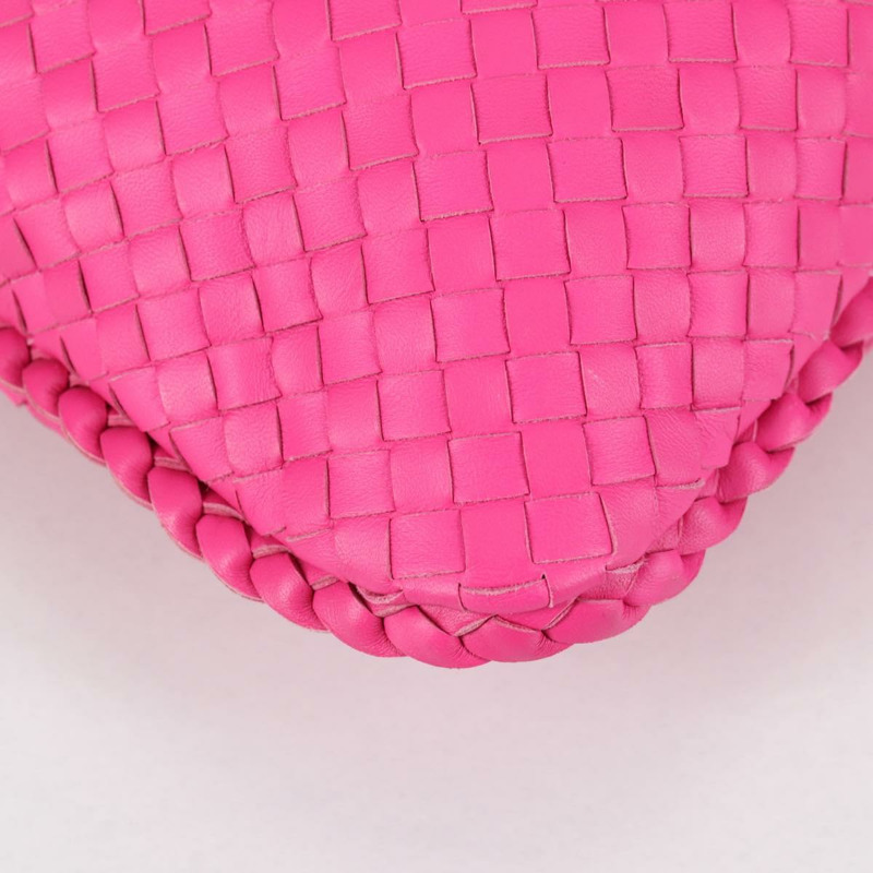 【日本直送】BOTTEGA VENETA INTRECCIATO 流浪漢單肩包皮革粉紅正品 yk19295V-14